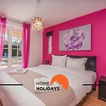 #288 8br Pool & Garden Villa